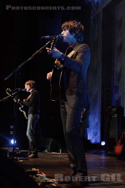 THE LAST SHADOW PUPPETS - 2008-08-26 - PARIS - Olympia - Miles Kane - Alex Turner